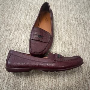 Coach penny loafers size 6 burgundy maroon flats